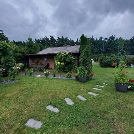 Retro Zakatek Villa Choczewo Eksteriør bilde